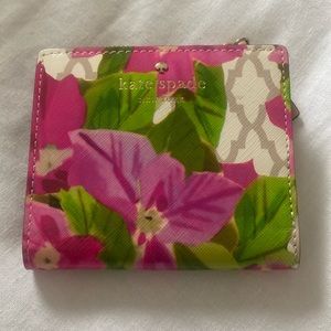 Kate Spade Bayard Place Small Wallet (NWT)